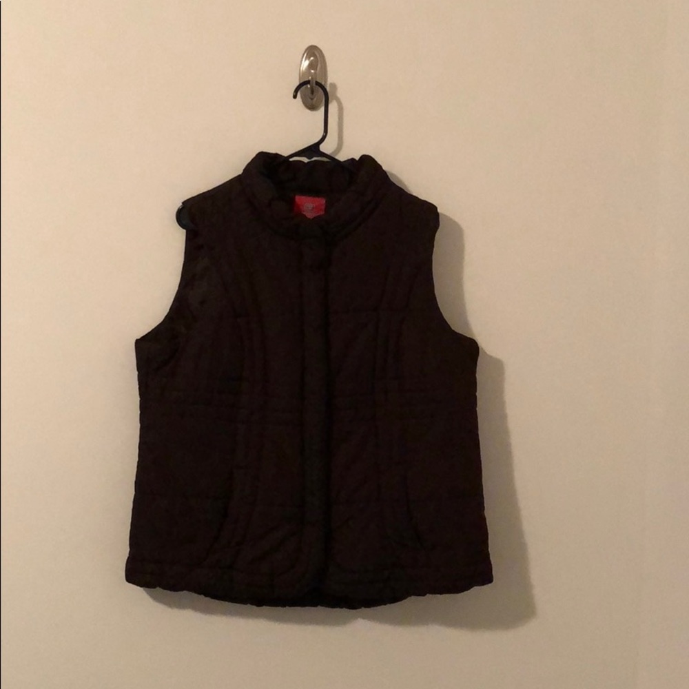 Women’s puffer vest